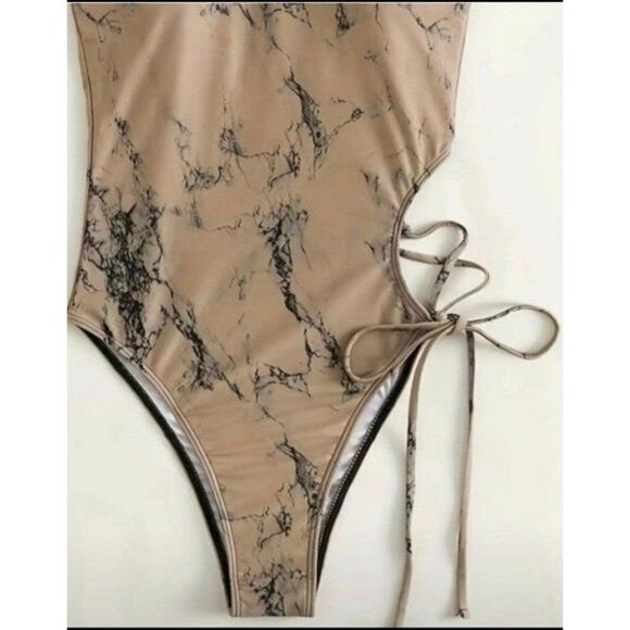 Ladies Marble Print One Piece Swimsuit sz small - Picture 2 of 5